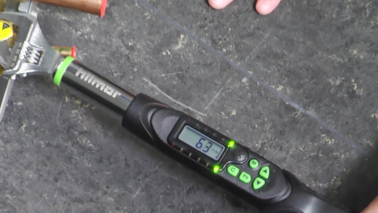 DIGITAL ADJUSTABLE TORQUE WRENCH